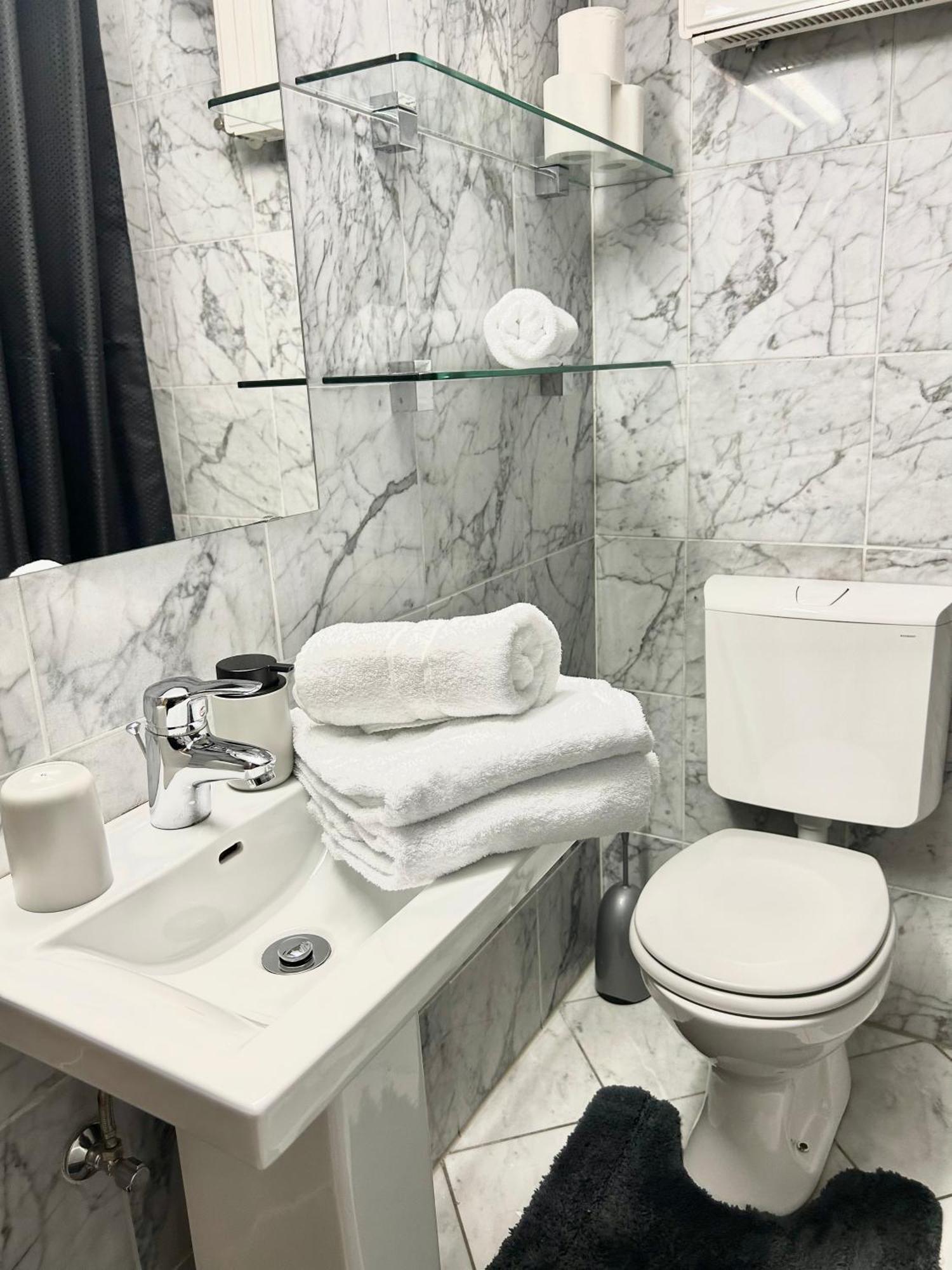 דיסלדורף The Soho Altstadt Hotel מראה חיצוני תמונה